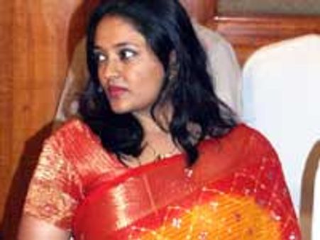 நித்தியானந்தா வசம் பல நடிகைகள்!