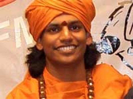 நித்தியானந்தா ஆசிரமத்திலிருந்து சென்னை இளைஞர் மீட்பு