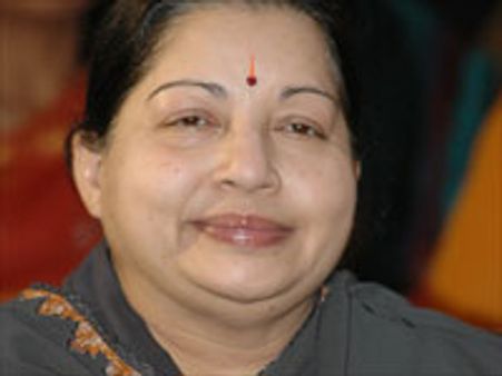 புதிய சட்டசபையில் கருணாநிதி படத்தை வைக்க ஜெ. எதிர்ப்பு