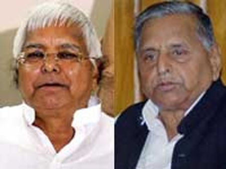 நம்பிக்கையில்லா தீர்மானம்: லாலு-முலாயம் திட்டம், பாஜக 'எஸ்கேப்'!