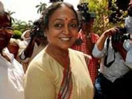 மகளிர் இட ஒதுக்கீடு மசோதா-இனி 181 எம்.பி. தொகுதிகள் பெண்களுக்கு