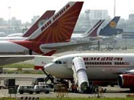 அதிகரிக்கும் உள்நாட்டு விமான பயணிகள் எண்ணிக்கை!