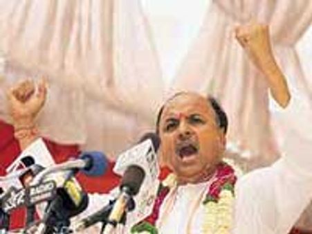 ஒரிஸ்ஸாவில் தடையை மீறிய தொகாடியா கைதாகி விடுதலை