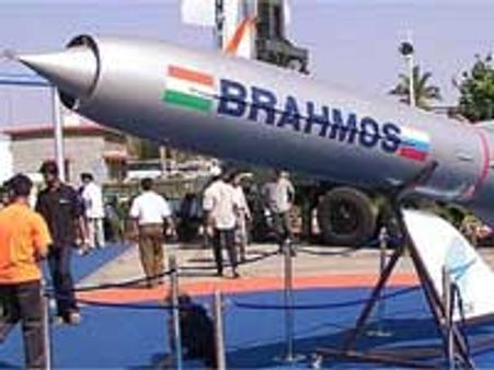 'சூப்பர்ஸானிக்' பிரம்மோஸ் ஏவுகணை சோதனை வெற்றி!