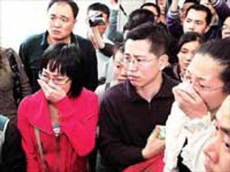 8 மாணவர்களை குத்திக் கொன்ற மருத்துவ ஊழியர் - சீனாவில் பயங்கரம்