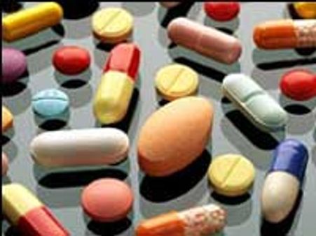 போலீஸ் ரெய்டு எதிரொலி: வேலூர், நெல்லையில் போலி மருந்துகள் எரிப்பு!