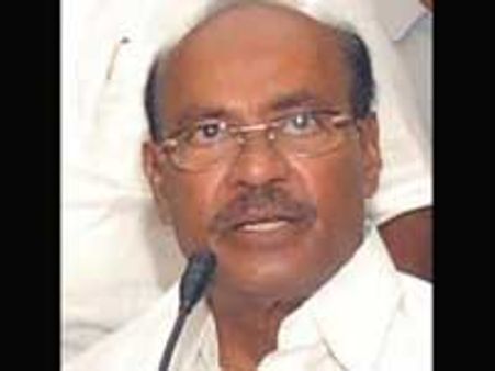 தண்ணீர் கொடுக்காத திமுகவுக்கு தண்ணீர் காட்ட வேண்டும்-ராமதாஸ் ஆவேசம்