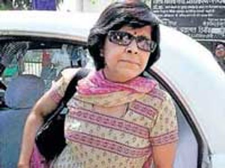 அஞ்சு குப்தா.. பாஜக எழுப்பும் கேள்விகள்!