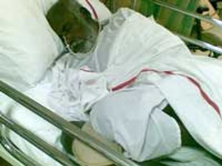 உறவுகள் கைவிட, துபாயில் தவிக்கும் உயிர்!