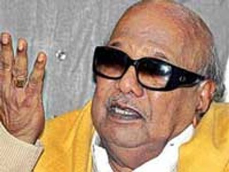 ஜெயல்லிதாவின் தரம் வேகமாக குறைந்து வருகிறது – கருணாநிதி