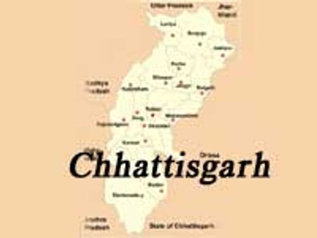 சட்டிஸ்கரில் நக்சல்கள் அட்டகாசம்- 75 சிஆர்பிஎப் வீரர்கள் பலி