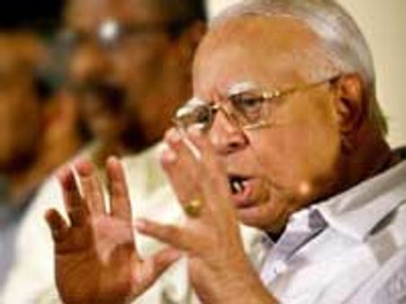 இலங்கை தேர்தல்: ராஜபக்சே கூட்டணிக்கு வெற்றி - தமிழ் தேசியக் கூட்டமைப்புக்கு 12 எம்.பிக்கள் 