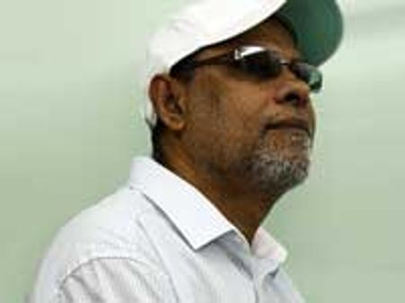 ராஜிவ் கொலை-கே.பியை விசாரிக்க இலங்கையிடம் அனுமதி கோரும் இந்தியா