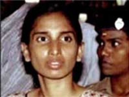 நளினி மீது 4 வழக்குகள்-வேறு சிறைக்கு மாற்ற திட்டம்?