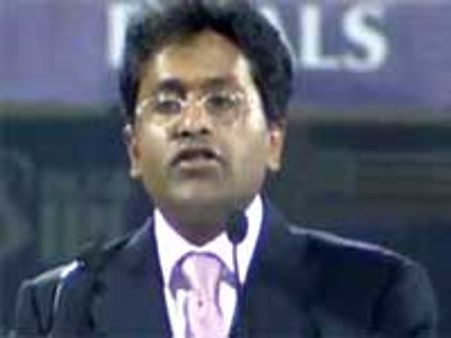 என்னைப் பார்த்து கிரிக்கெட் வாரிய நிர்வாகிகள் பயப்படுவது ஏன்? – மோடி கேள்வி