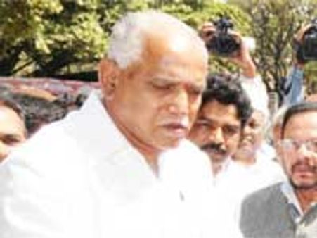 ஒகேனக்கல் விவகாரம்: தமிழக-கர்நாடகா தலைமைச் செயலாளர்கள் பேச்சு- எதியூரப்பா