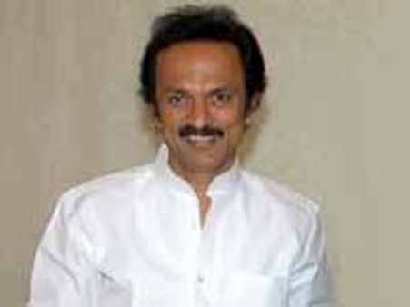 காய்த்த மரம் தான் கல்லடி படும்-ஸ்டாலின்