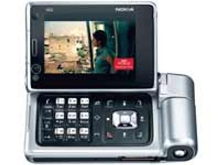 3ஜி ஸ்பெக்ட்ரம் ஏலம் முடிந்தது-கடும் போட்டியால் அரசுக்கு ரூ. 67,719 கோடி வருவாய்