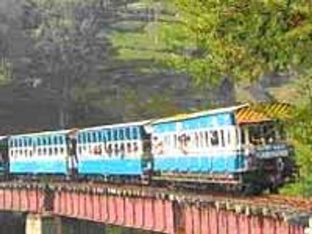 ஊட்டி மலை ரயிலை ரூ.50,000க்கு வாடகைக்கு எடுக்கலாம்