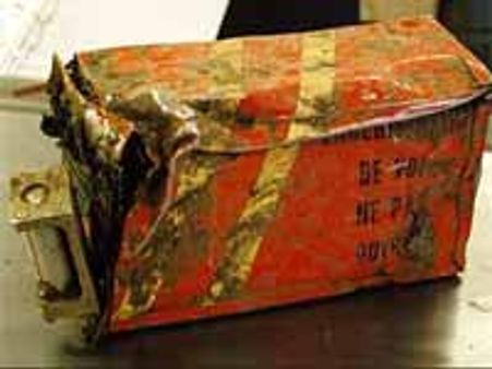 மங்களூர் விமான விபத்து: 'டிஜிட்டல் பிளைட் டேட்டா ரெக்கார்டர்' இன்னும் கிடைக்கவில்லை!