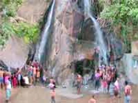 மேற்கு தொடர்ச்சி மலைப்பகுதியில் சாரல் மழை தொடங்கியது