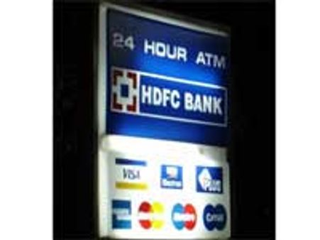 ஏடிஎம் கார்டு மூலம் இனி ஒரே நாளில் ரூ.1 லட்சம் எடுக்கலாம்!