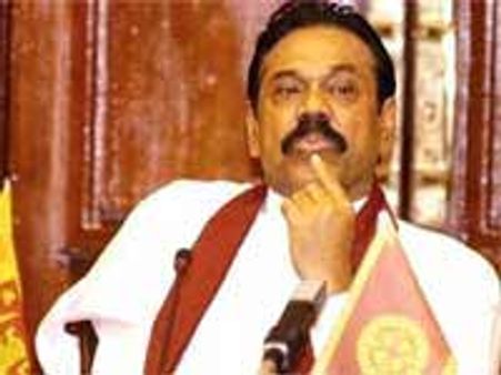 ராசபக்சே வருகையைக் கண்டித்து சென்னையில் கருப்புக் கொடி ஆர்ப்பாட்டம்