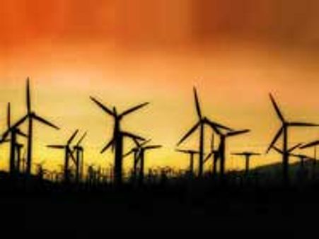 தமிழகம்: 'லைலா' தந்த காற்றாலை மின்சாரத்தை பறித்துச் சென்ற 'பெட்'!