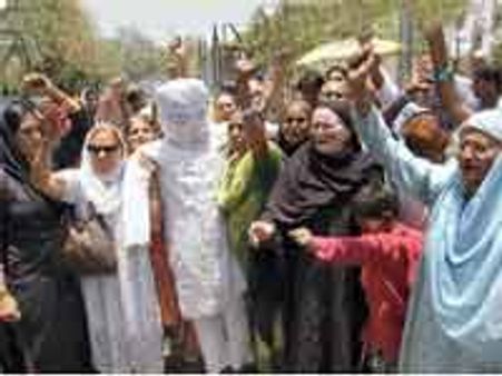 போபால் விஷ வாயு வழக்கு தீர்ப்பு - பாதிக்கப்பட்டோர் அதிருப்தி - அப்பீல் செய்ய முடிவு