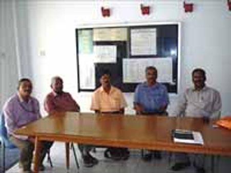 மலேயாப் பல்கலைக்கழகத்தைப் பார்த்தேன்...!