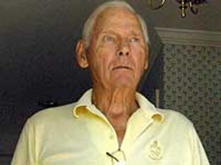 போபால் விஷவாயு-ஆண்டர்சனை தனி விமானத்தில் தப்ப வைத்த அரசு