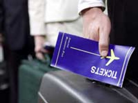 உள்நாடு ரூ.100; வெளிநாடு ரூ.500... ஜூலை 1 முதல் விமான டிக்கெட்டுகளுக்கு சேவை வரி!