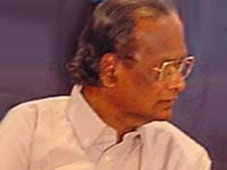 'அவ்வை காலத்தில் கருணாநிதி இருந்திருந்தால் அதியமான் ஏமாந்திருப்பார்'-ஈரோடு தமிழன்பன்