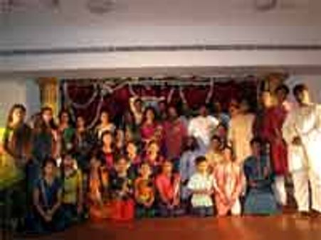 செம்மொழி மாநாடு ந‌ட‌த்திய முதல்வர் கருணாநிதிக்கு துபாயில் பாராட்டு