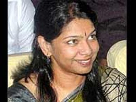 திமுக வேலைவாய்ப்பு முகாம்களால் 1 லட்சம் பேருக்கு வேலைவாய்ப்பு-கனிமொழி