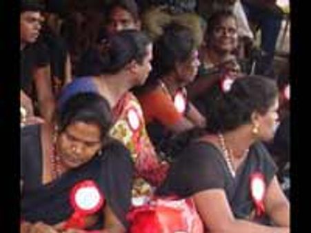 சென்சஸில் தங்களை திருநங்கைகள் என அறிவிக்க அரவாணிகள் கோரிக்கை