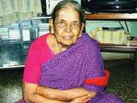 வ.சுப.மாணிக்கனார் மனைவி ஏகம்மை ஆச்சி மரணம்