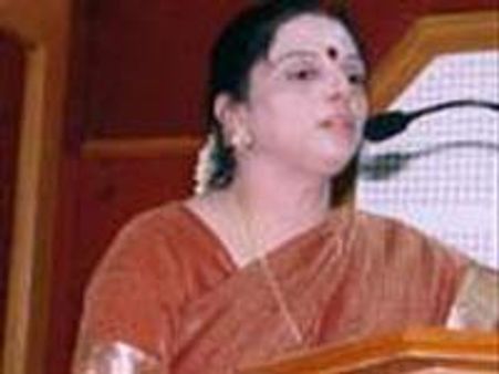 பாரதிதாசன் பல்கலைக்கழக முதல் பெண் துணைவேந்தராக பேராசிரியை மீனா நியமனம்