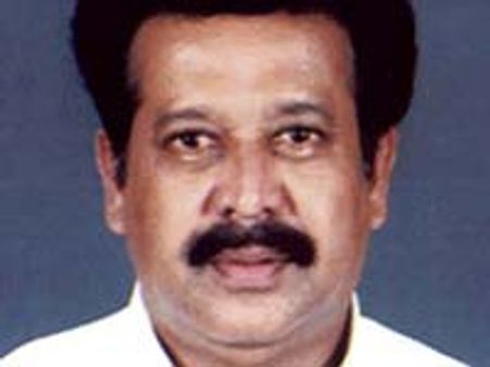 என்ஜினீயரிங் கல்வித் தரத்தை உயர்த்த பாடத் திட்டத்தில் மாற்றம்