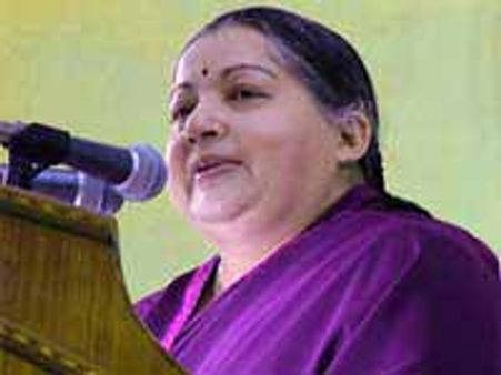 பள்ளிகள், கல்லூரிகளை திறப்பது ஒரு சாதனையா?-ஜெ. கேள்வி