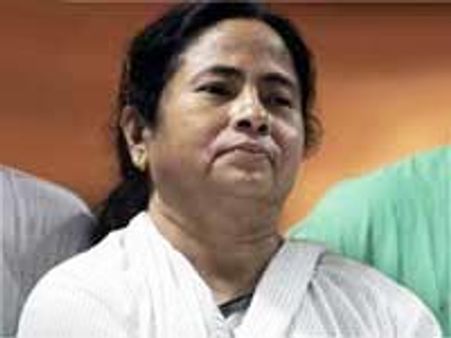 ரயில்வே தொடர்பாக தொடர்ந்து அலட்சியமாக செயல்படுகிறார் மமதா-லாலு, பாஸ்வான்