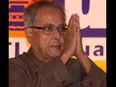 நடப்பு நிதியாண்டில் 8.5% வளர்ச்சியை எட்டினால் சந்தோஷம்-பிரணாப்