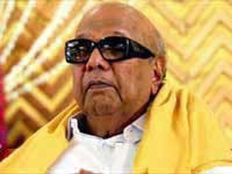 மக்கள் மன நிறைவு பெறும் வகையில் மின்விநியோகம்-கருணாநிதி உத்தரவு