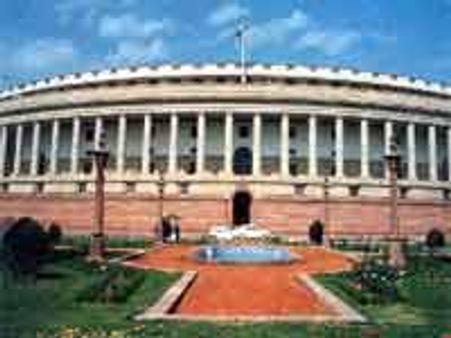 ஐந்து மடங்கு உயர்கிறது எம்.பி.க்களின் சம்பளம்: நிறைவேறவுள்ளது மசோதா