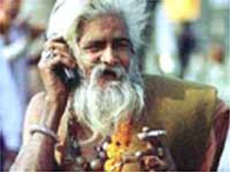 இந்தியாவில் 62.13 கோடி பேரிடம் செல்போன்!