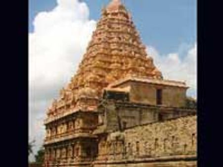 தமிழகத்திற்கு சுற்றுலா பயணிகள் வருகை அதிகரிப்பு: அமைச்சர் சுரேஷ் ராஜன்