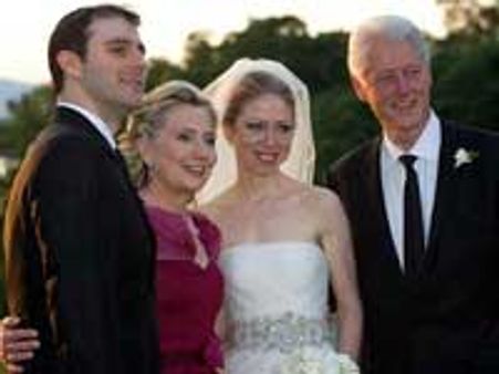 கிளிண்டன் மகள் செல்சியா கல்யாணம் கோலாகலமாக நடந்தேறியது