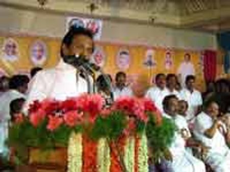 திமுக, காங். கலந்து கொண்ட கடையநல்லூர் விழா தேர்தலுக்கு அச்சாரம்-ஸ்டாலின்