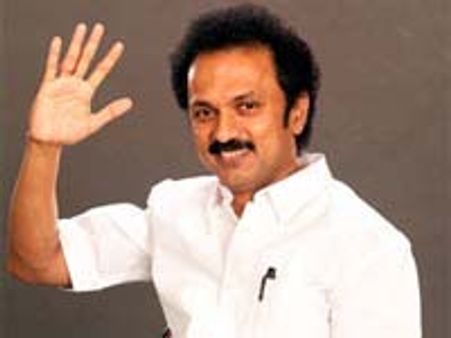 மனைவியுடன் மு.க.ஸ்டாலின் திடீர் லண்டன் பயணம்