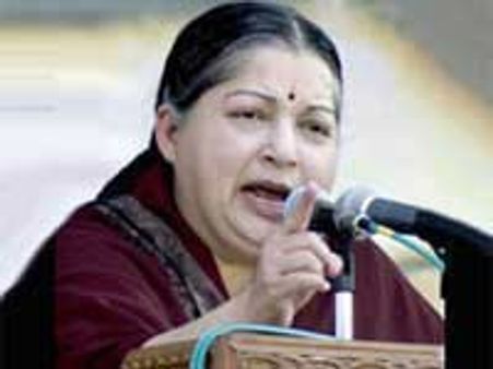 விமான நிலையம் அமைக்க எதிர்ப்பு: ஸ்ரீபெரும்புதூரில் ஆர்ப்பாட்டம்-ஜெ